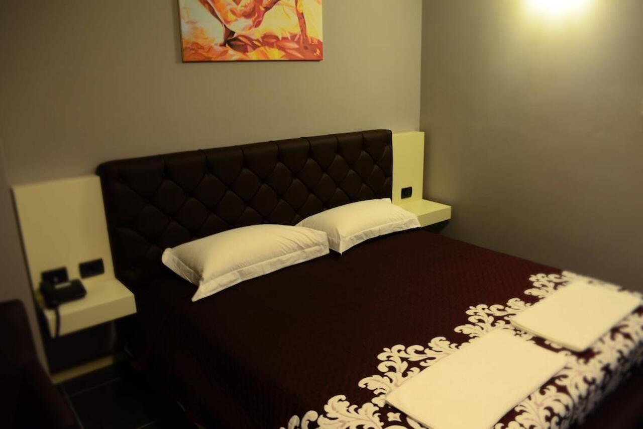 Hotel Mustang Vaqarr Luaran gambar