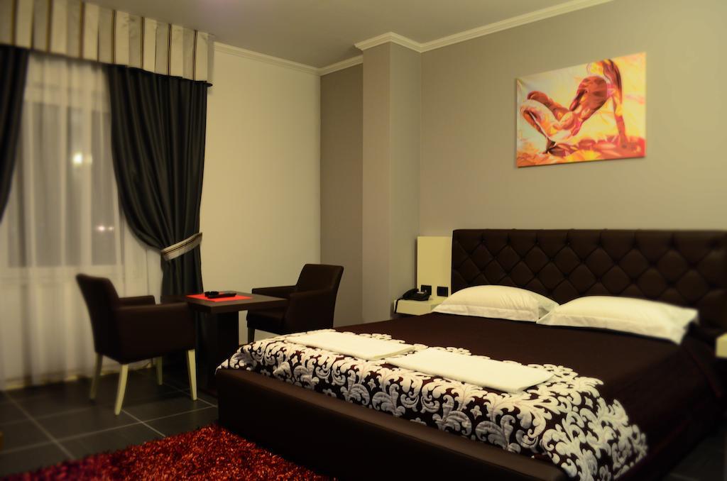 Hotel Mustang Vaqarr Luaran gambar