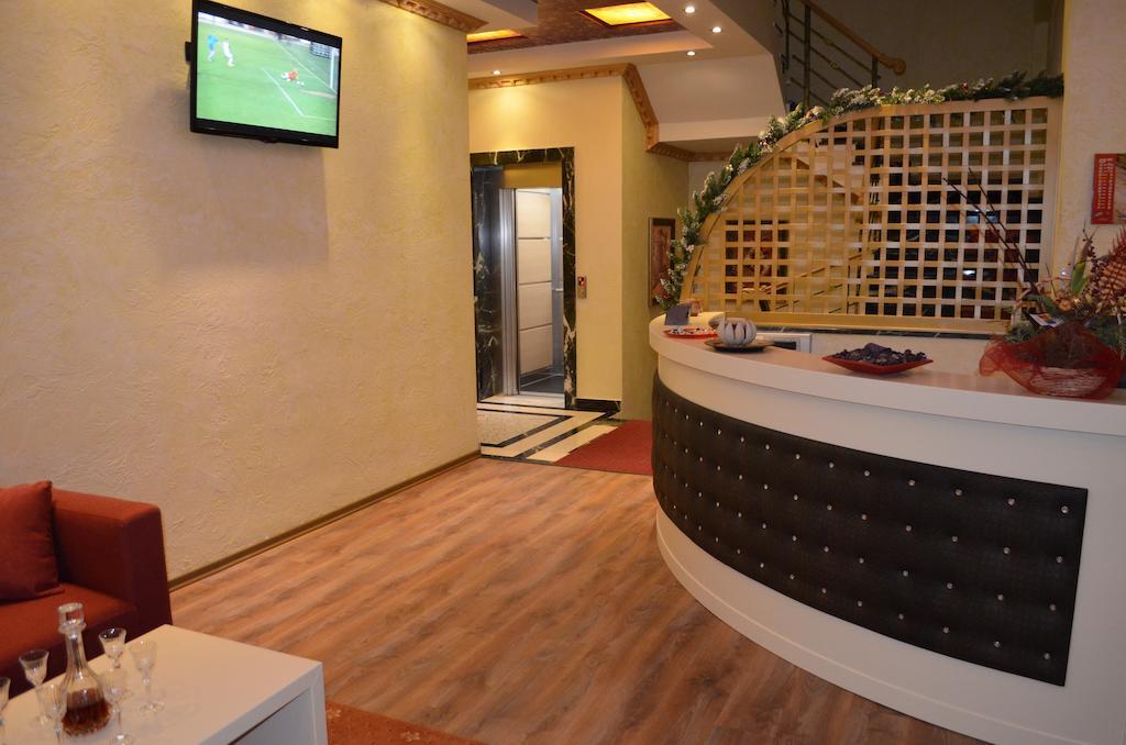 Hotel Mustang Vaqarr Luaran gambar