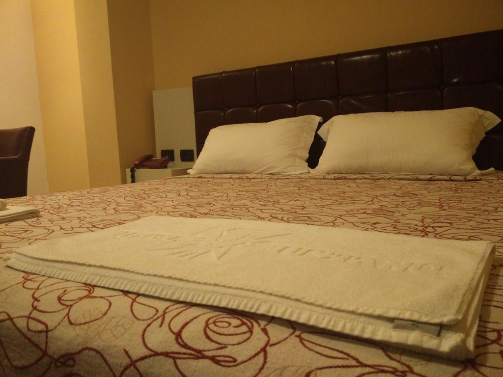 Hotel Mustang Vaqarr Luaran gambar