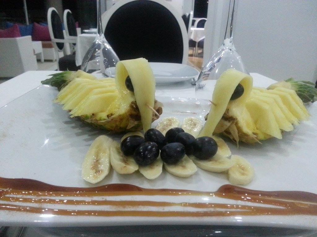 Hotel Mustang Vaqarr Luaran gambar